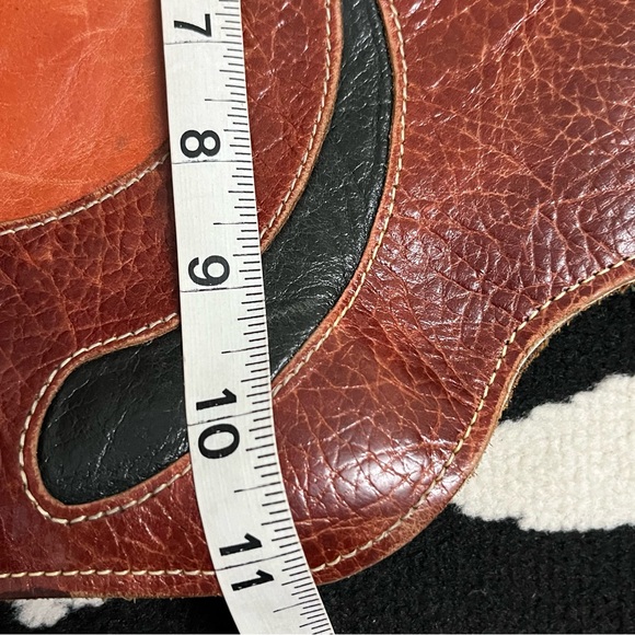 Vintage Boho Leather Inlay Leather Design Hippie Saddle Bag Crossbody Purse - Picture 12 of 13